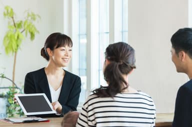 40代におすすめの個人年金保険をご紹介！加入率・独身女性の保険料は？のサムネイル画像