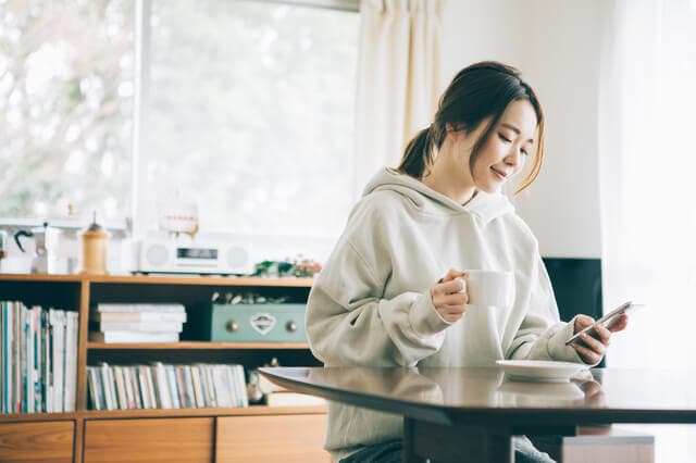 一人暮らしの生活費はいくらかかる？平均的な費用と節約方法