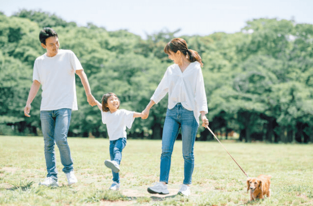 年収が上がれば幸福度も上がる？年収と幸福度の関係について