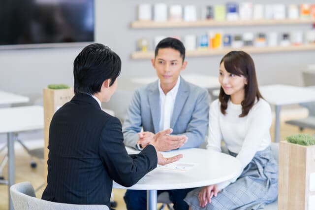 20代のがん保険の選び方は？ポイントや注意点を徹底解説【FP監修】