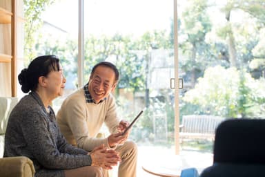 50代にがん保険は必要か？必要性の高い人・不要な人を専門家が解説！のサムネイル画像