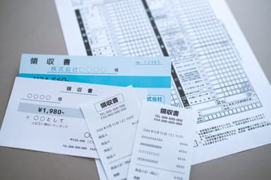 楽天ポイントせどりで確定申告は行う？白色申告のやり方も紹介！のサムネイル画像