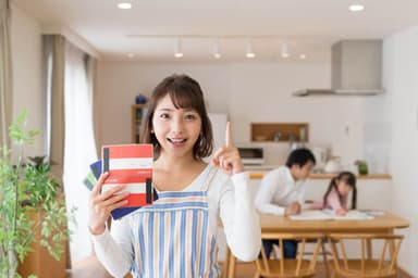住宅ローンと車ローン（マイカーローン）をまとめることはできる？のサムネイル画像