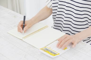 がん保険は年末調整の対象！控除の流れや生命保険料控除について解説のサムネイル画像