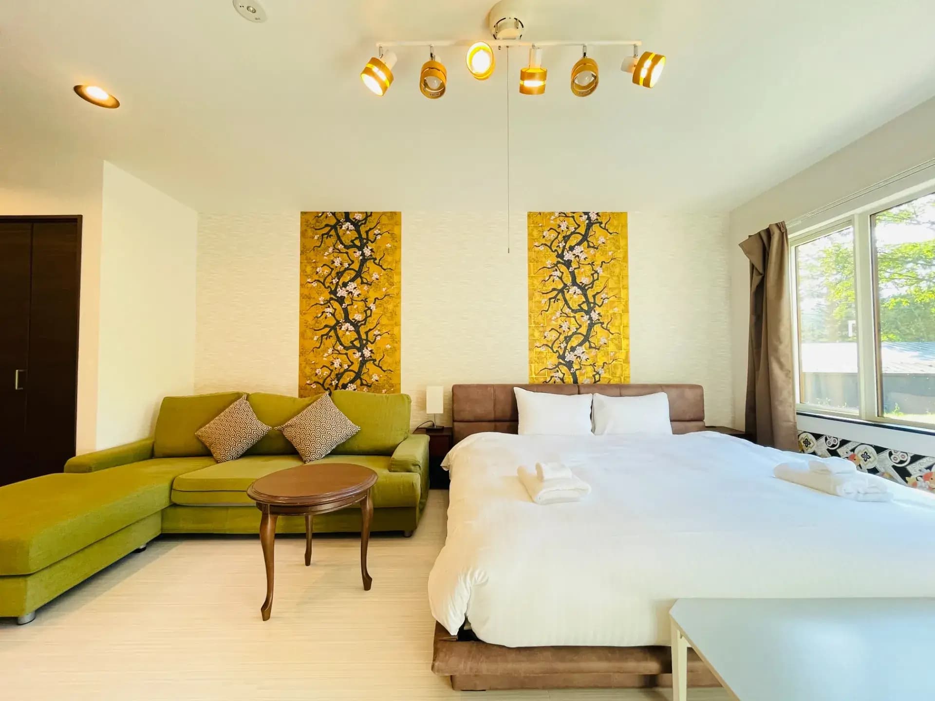 【事例あり】民泊運営に必要な保険とは？おすすめの加入方法も解説