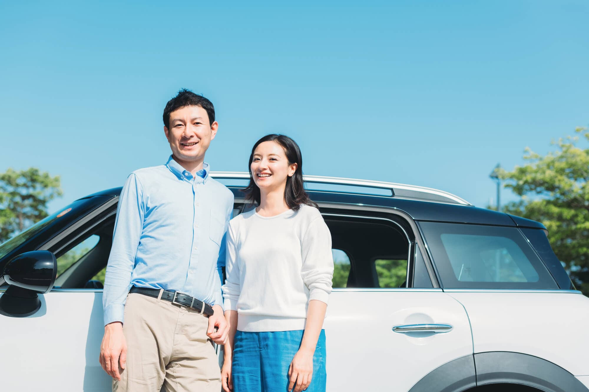 【年収別】車の値段の目安とは？年収に対する比率や維持費を紹介！