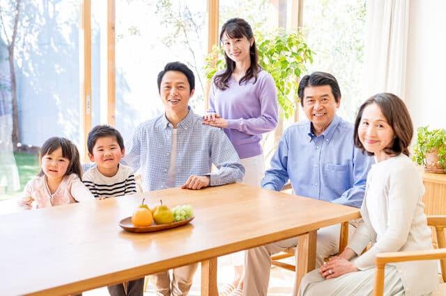 医療費控除の対象者とは？別居の家族や年金受給者は含まれる？