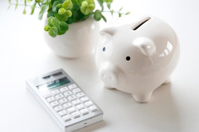 お札貯金のコツは？お札貯金のメリットやおすすめ貯金箱を紹介！