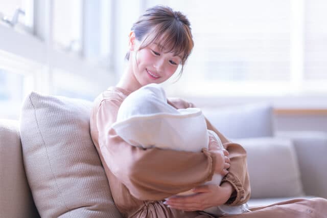 医療費控除で出産育児一時金の扱いはどうなる？書き方や還付金額を解説！