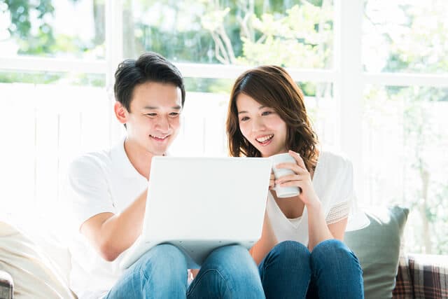 子なし夫婦（DINKs世帯）の貯金方法！毎月の貯蓄額平均や相談先も解説