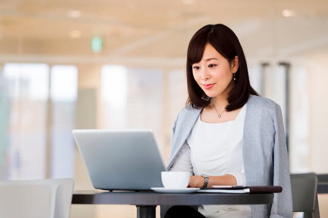 ネット上のFP相談のおすすめ・必要な準備・メリット・注意点を解説！