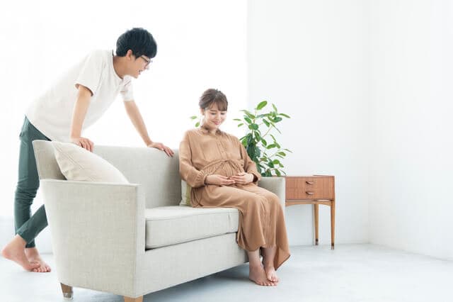 年の差婚で貯金なし！経済的に困らないための対策をFPが解説