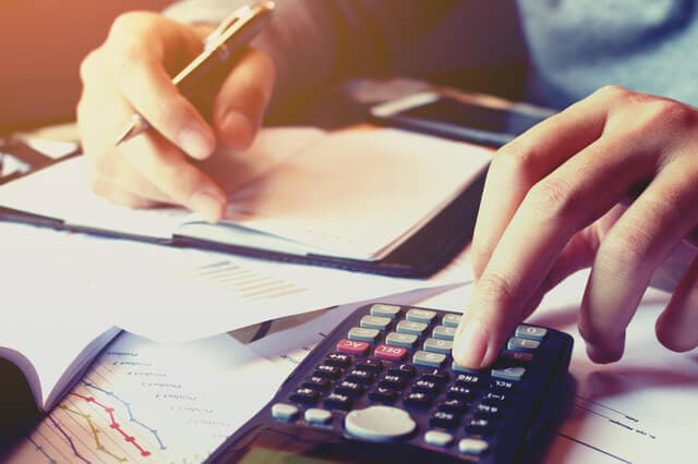 bloomoの口コミ・評判！その後の運用実績や手数料、投資できる対象は？