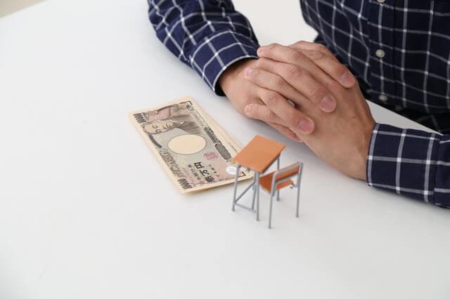 年収250万の手取りは?税金や生活レベルから収入をあげる方法も解説!