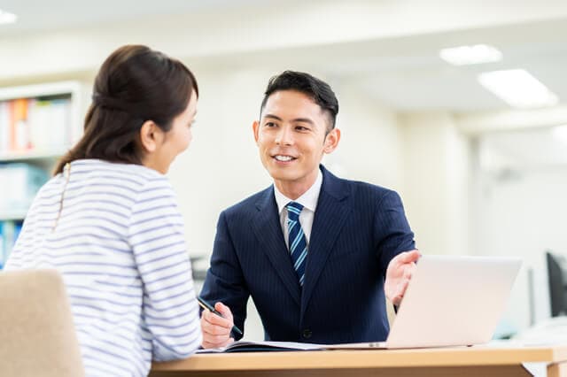 ライフプランナーの仕事とは？相談できる内容からFPとの違いまで解説