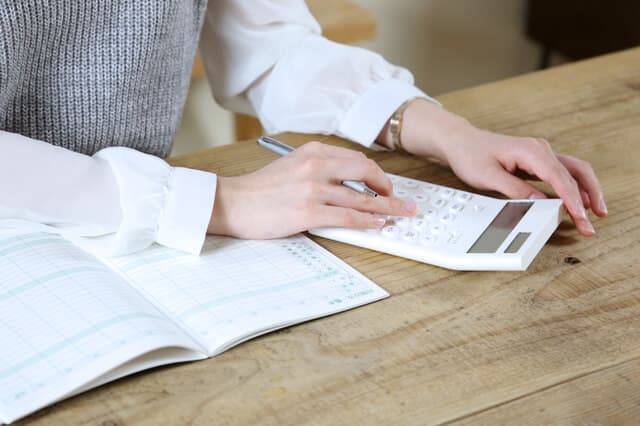 家計簿の項目の分け方は？項目分けのコツや簡単な分類方法をFPが解説