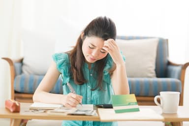 お金の管理をファイルでする方法を解説！ファイル管理でお金が貯まるのサムネイル画像