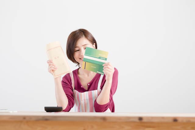 学資保険は月々いくらかける？月々の保険料を安くする方法も解説！