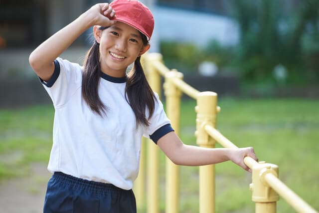 10歳から入れる学資保険はある？10歳払込や学資保険以外の方法も解説