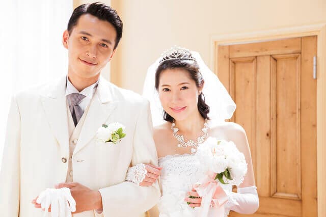 お金がない人との結婚は後悔する？後悔しないための対策を解説！