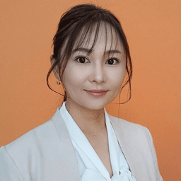 青木 由加里