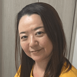 新井 典子