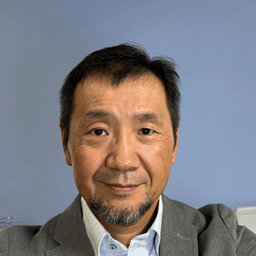 岸 友泰