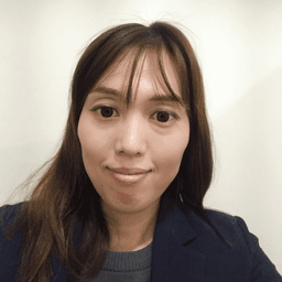 美納 知子