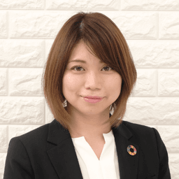 髙品 里織